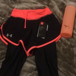 Under Armour shorts w/compression leggings
